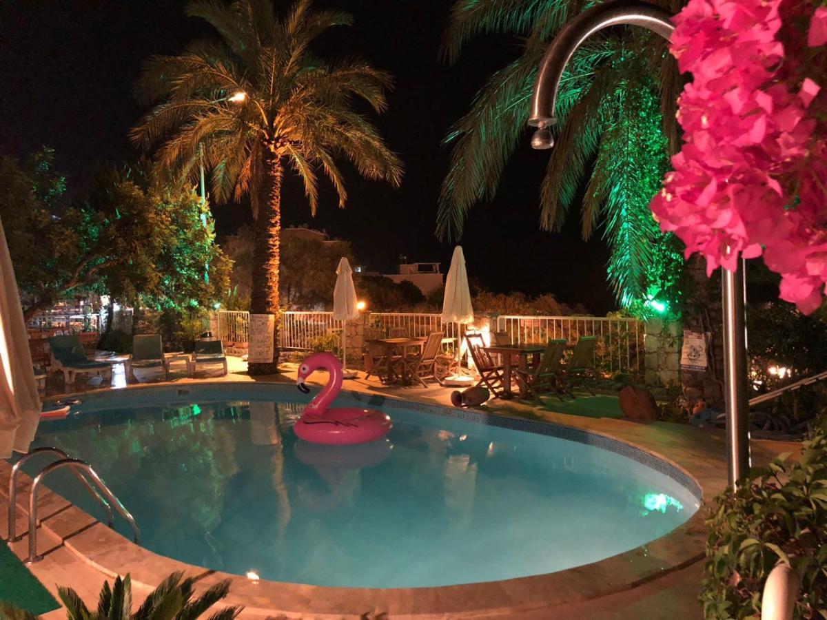 Kalkan Park Hotel ภายนอก รูปภาพ