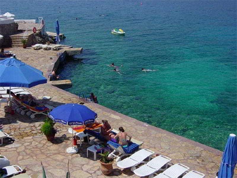 Kalkan Park Hotel ภายนอก รูปภาพ