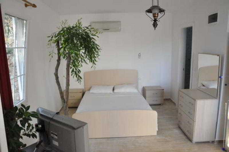 Kalkan Park Hotel ภายนอก รูปภาพ