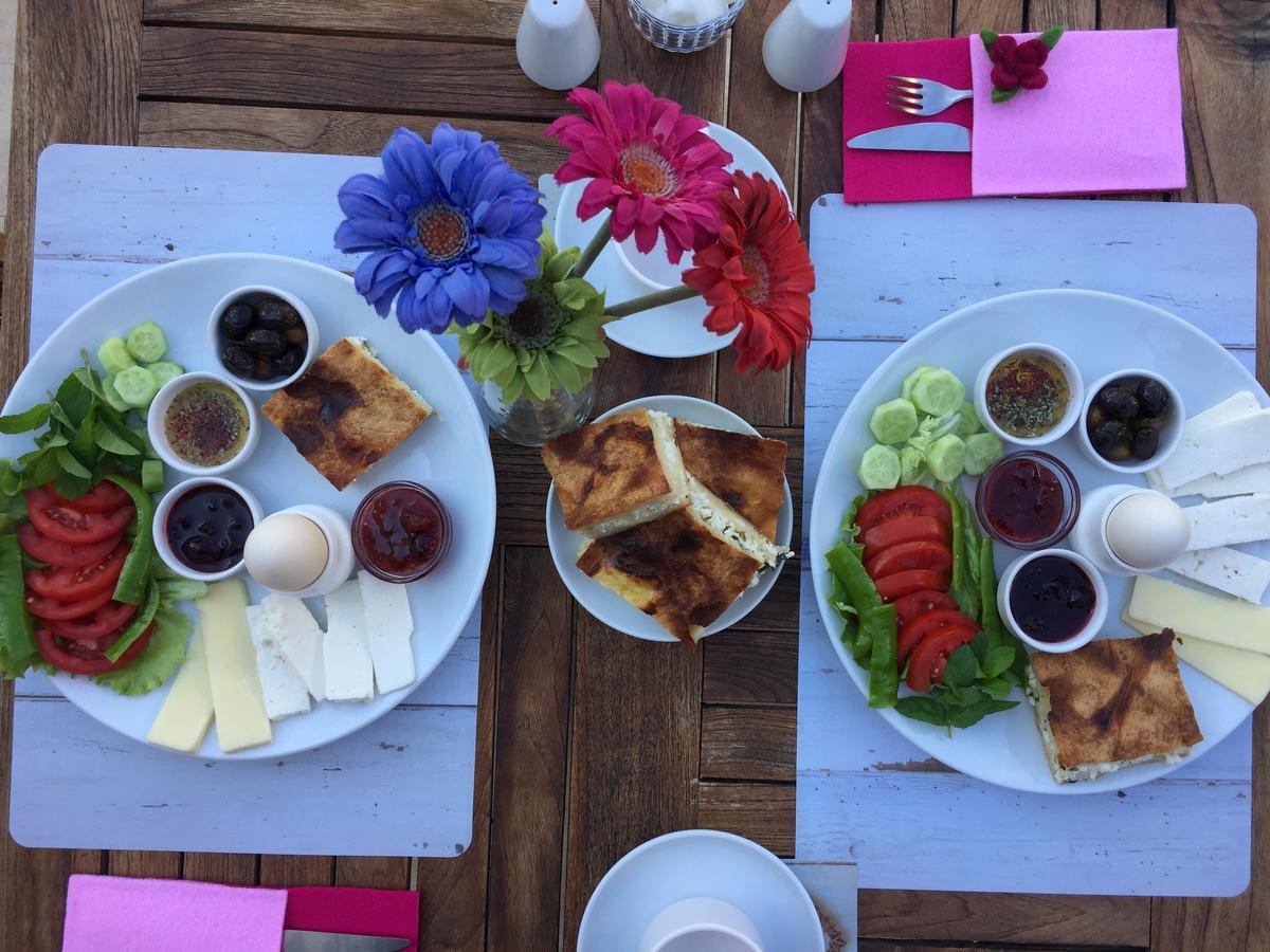 Kalkan Park Hotel ภายนอก รูปภาพ