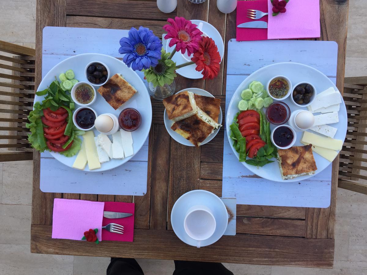 Kalkan Park Hotel ภายนอก รูปภาพ